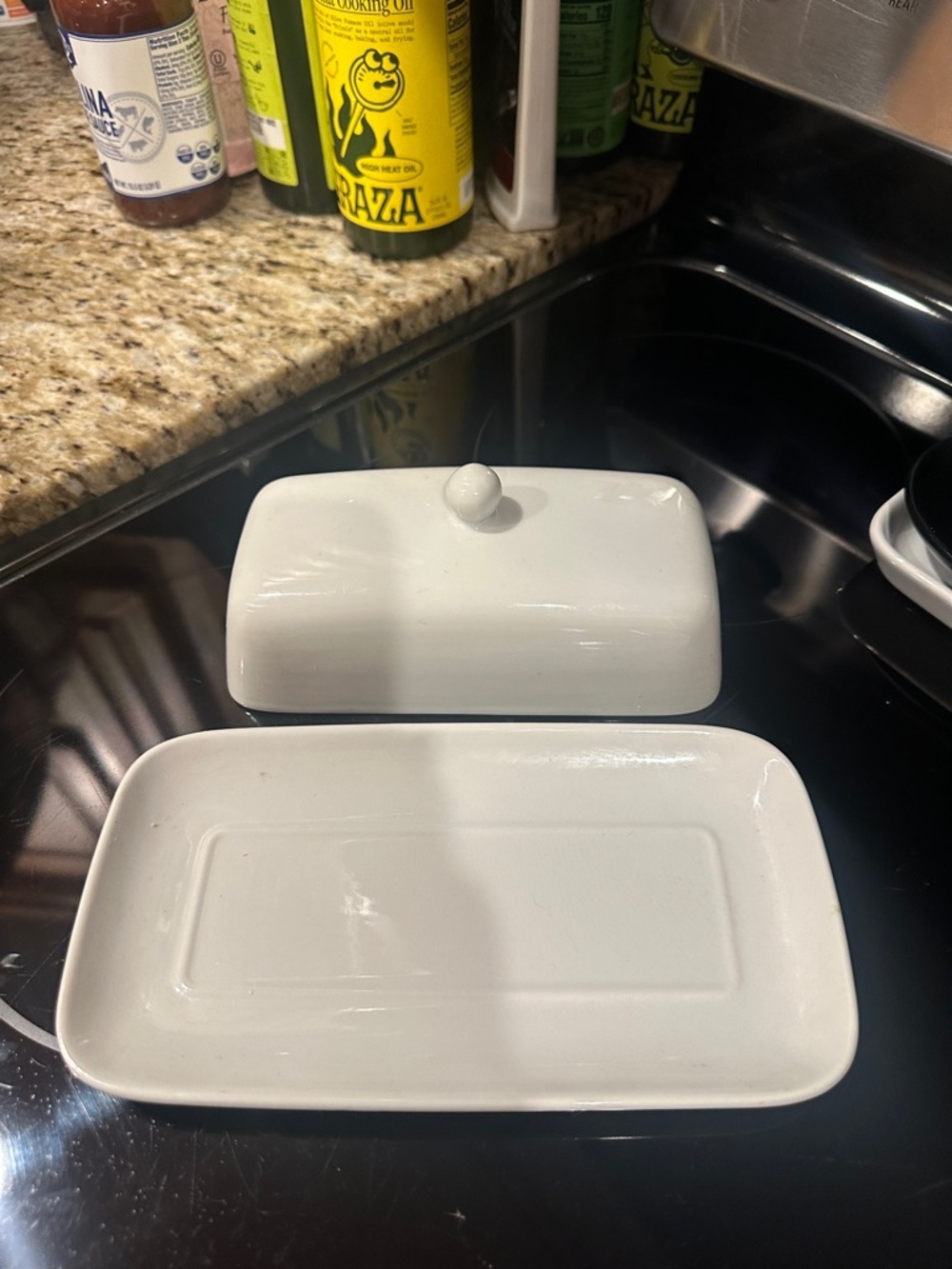 White Ceramic Butter Dish with Lid - Picture 3 of 6